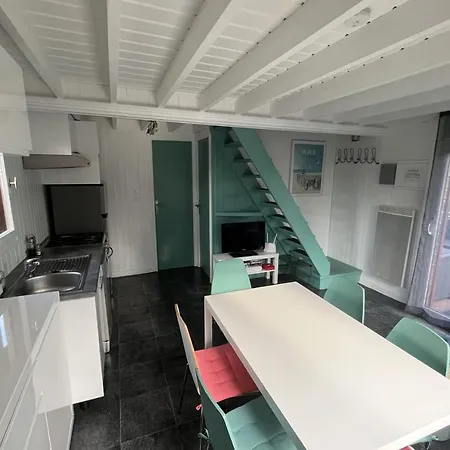 Elegant Chalet With Garden Pool And Wifi !