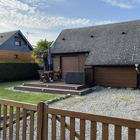 Elegant Chalet With Garden Pool And Wifi ! بيت للعطل كابورغ